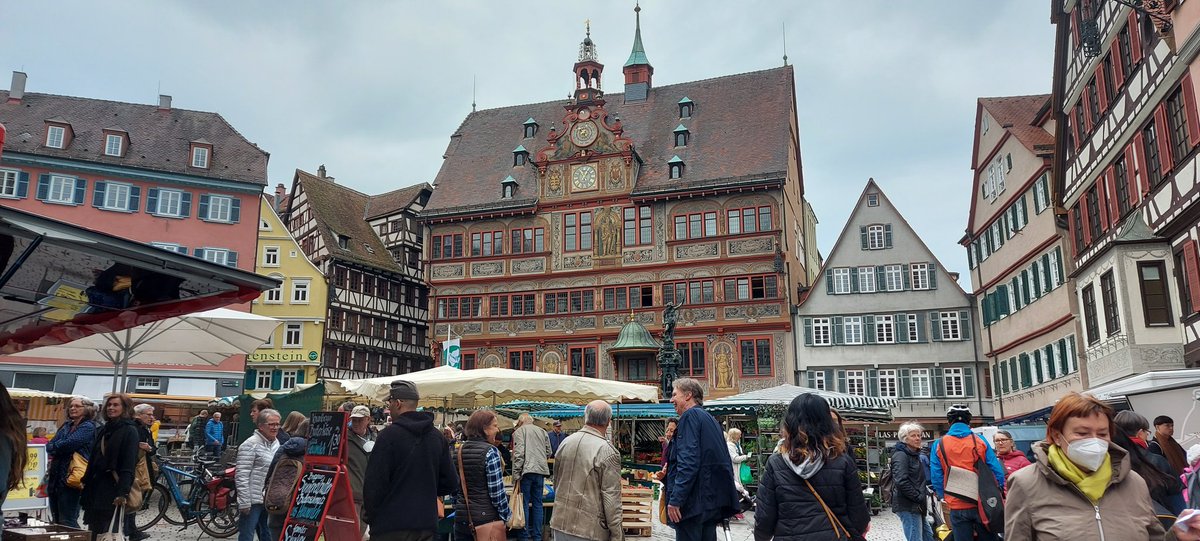 _Laurotah's tweet photo. de excursión en Tübingen! aunque el día estaba un poco oscuro, por suerte hemos podido dar un paseo sin lluvia ☺ #KA1EOIAlcalá #MiErasmusPlus @alcalaidiomas https://t.co/aZTL2zsfWt