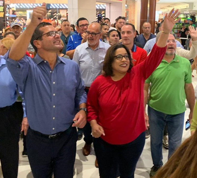 g_laborde's tweet photo. 🧵 Aquí un hilo de los funcionarios electos PNPs arrestados durante los últimos dos años:

1. MARÍA MILAGROS CHARBONIER (Representante). https://t.co/JBpwpqGx4r