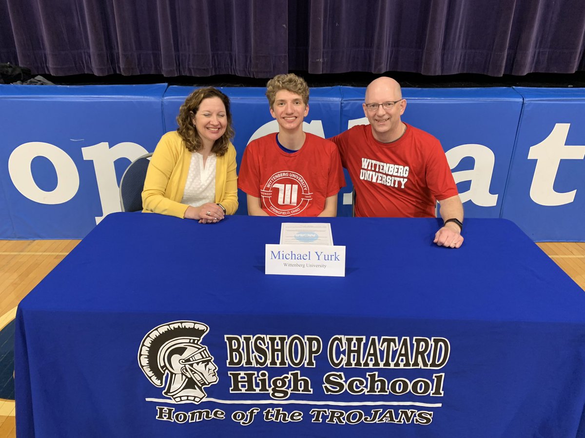 russyurk's tweet photo. Yesterday was a very special day for @MichaelYurk1 as he completed his signing ceremony to join @wittmvb.  A special thanks to @bctrojanvb @BCHSAthletics for your full support of boys volleyball. Michael is a #trojanforlife and is ready to #tigerup! https://t.co/xltpFjcfUM