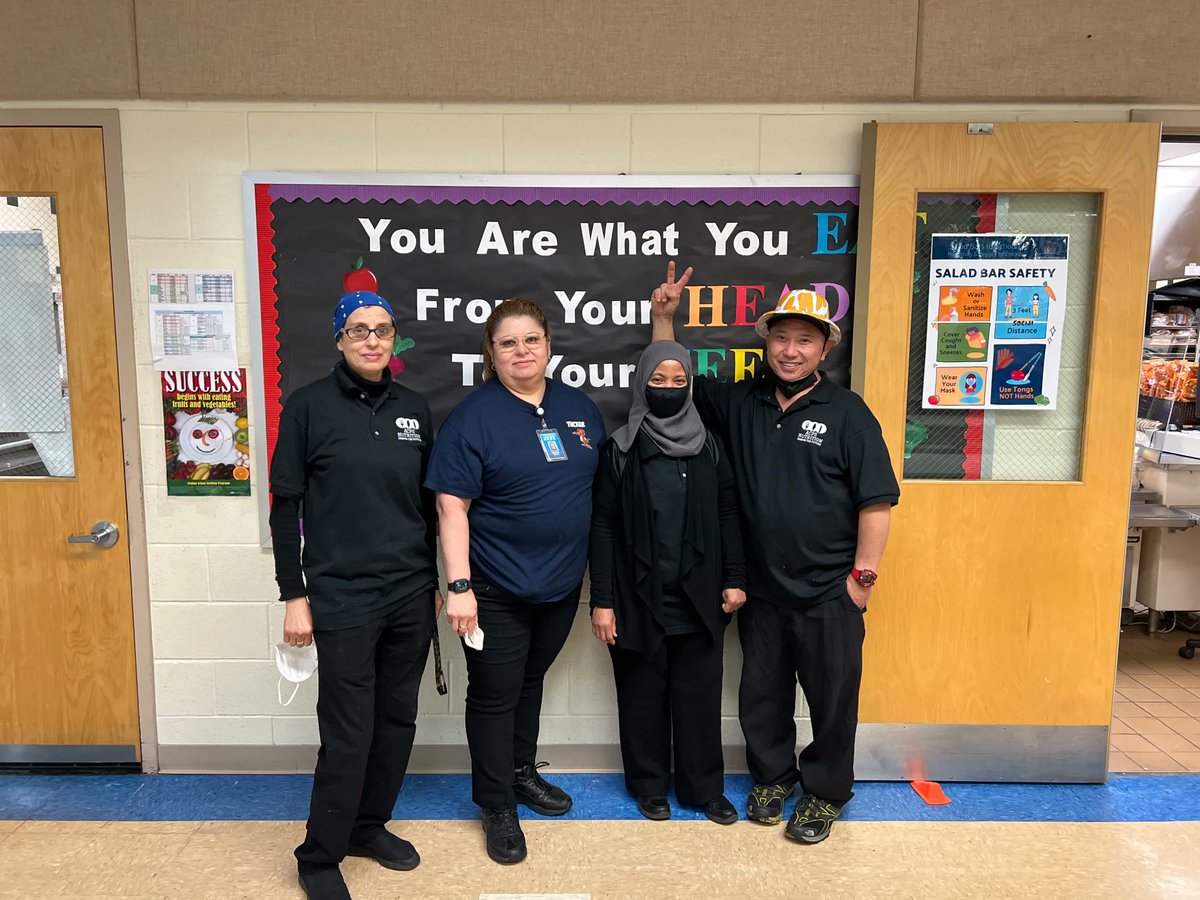 SamuelWTuckerES's tweet photo. Today we celebrate School Lunch Hero Day. Thank you to our super kind Cafeteria staff, who meet every child at Tucker on a daily basis! π―
Thank you to Ms. Cecilia, Ms. Senait, Ms. Khadija, Mr. Rahid and Mr. Karolem! π
#SLHD22 #SchoolMeals #TuckerTigers https://t.co/DDvCW8f7P4