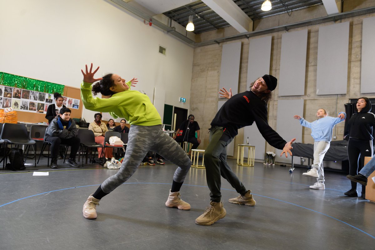 69mag's tweet image. .@BelgradeTheatre is bringing you an all-new take on the Shakespeare classic, Othello. 🎭

This one-of-a-kind show will feature in Coventry UK City of Culture from Saturday 7th to Saturday 21st  May, and is a must-see for theatre goers!

69-degrees.co.uk/coventry/belgr…

📸: Joe Bailey