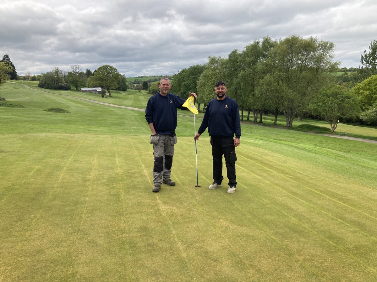 OkeGreenkeepers's tweet photo. After this weeks topdress and cut @OkehamptonGC we have decided the Greens can go back into play, 32 days from start of @SheltonDrainage to now. A great effort from the team. Thanks to all staff and Volunteers that have helped us with this project. Enjoy your golf! https://t.co/d2c2IuFENB