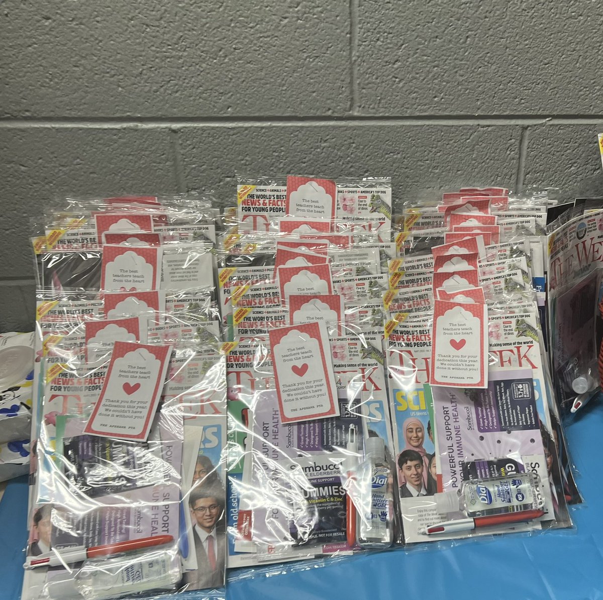 We had a great week celebrating our wonderful teachers! Today they will be able to enjoy a delicious lunch catered by Pizza Man Trattoria Italiano with drinks and desserts.  
Thank You to everyone who donated as well!  <a href="/EScillieri/">Elissa Scillieri</a> @WestMilfordSupt <a href="/colleenleslie24/">Colleen Leslie</a> <a href="/ApshawaSchool/">Apshawa School</a>