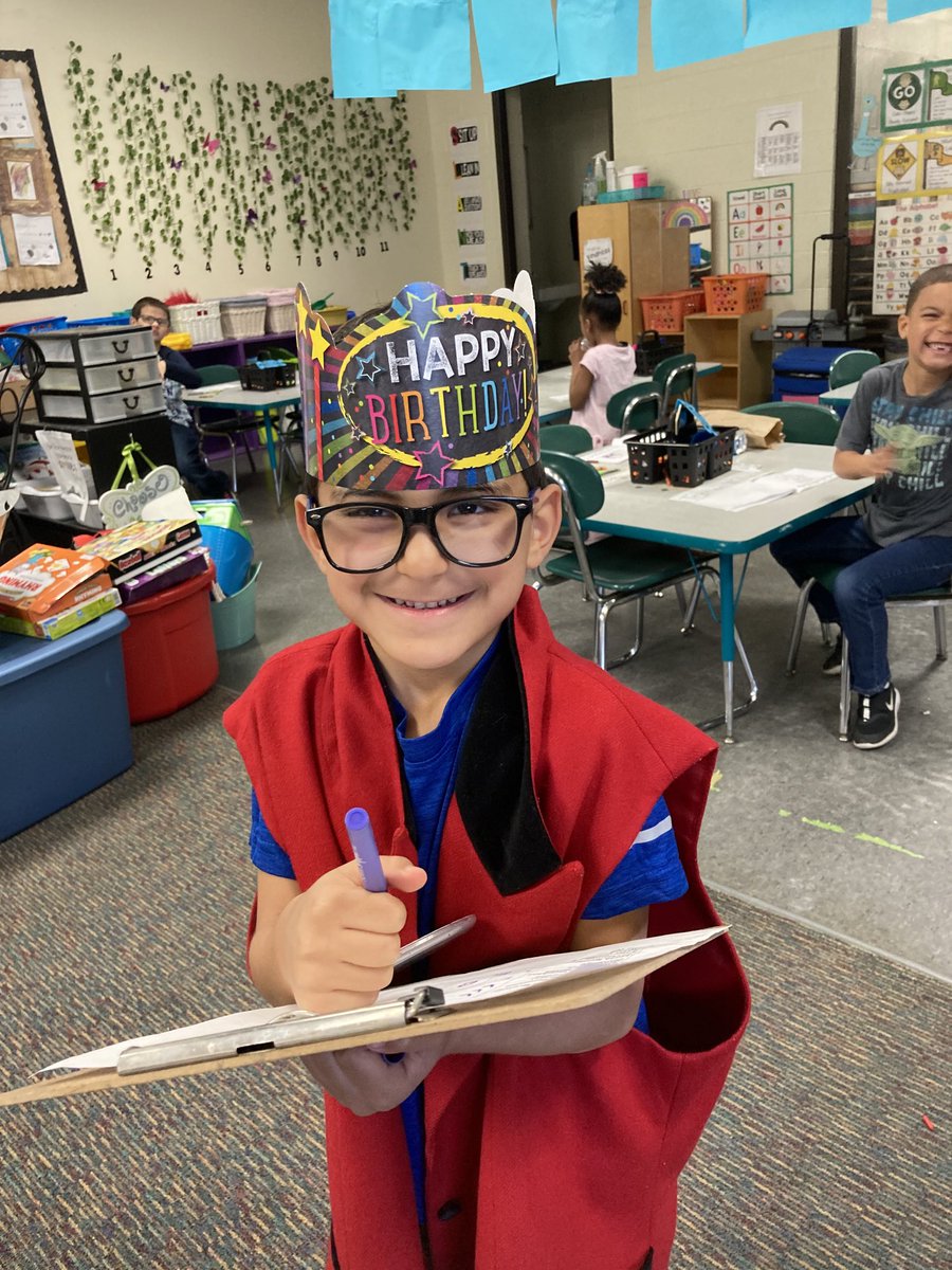 Halpin_coachCCS's tweet photo. This birthday boy is taking his role as “work checker”  very seriously. Such intensity! ⁦@clintondalesch⁩ ⁦@BroadnaxRod⁩ #rainbow #clintondalecares #dragons https://t.co/3mcZNT306f