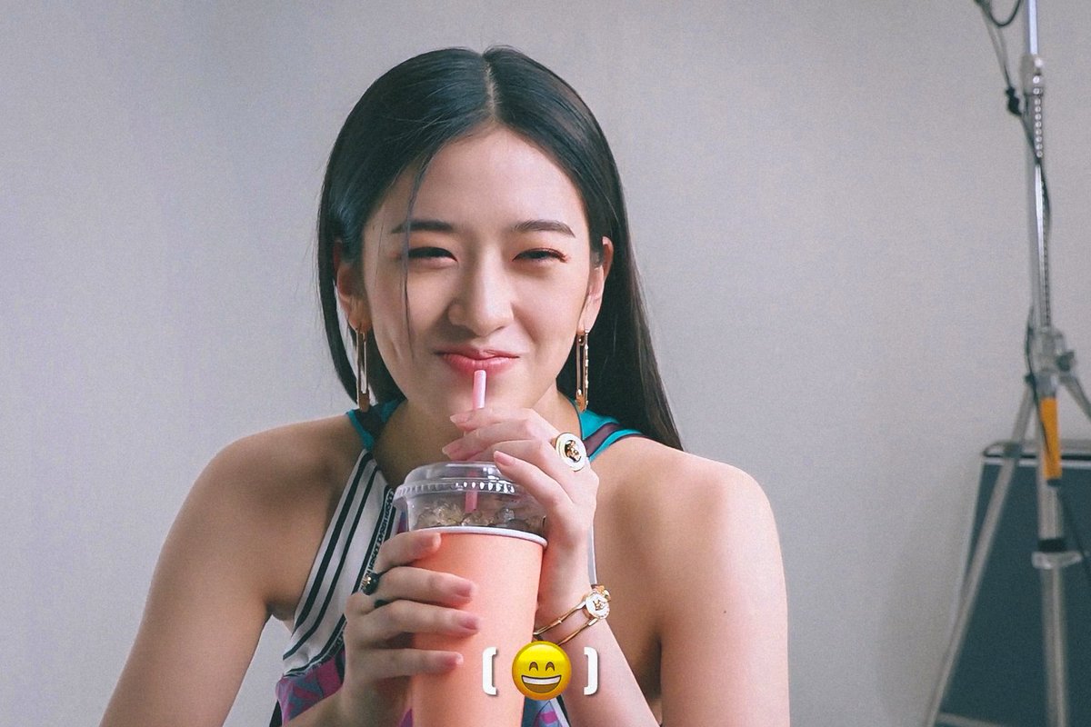 ☀️
#아이브 #IVE
#안유진 #유진 #ANYUJIN #YUJIN