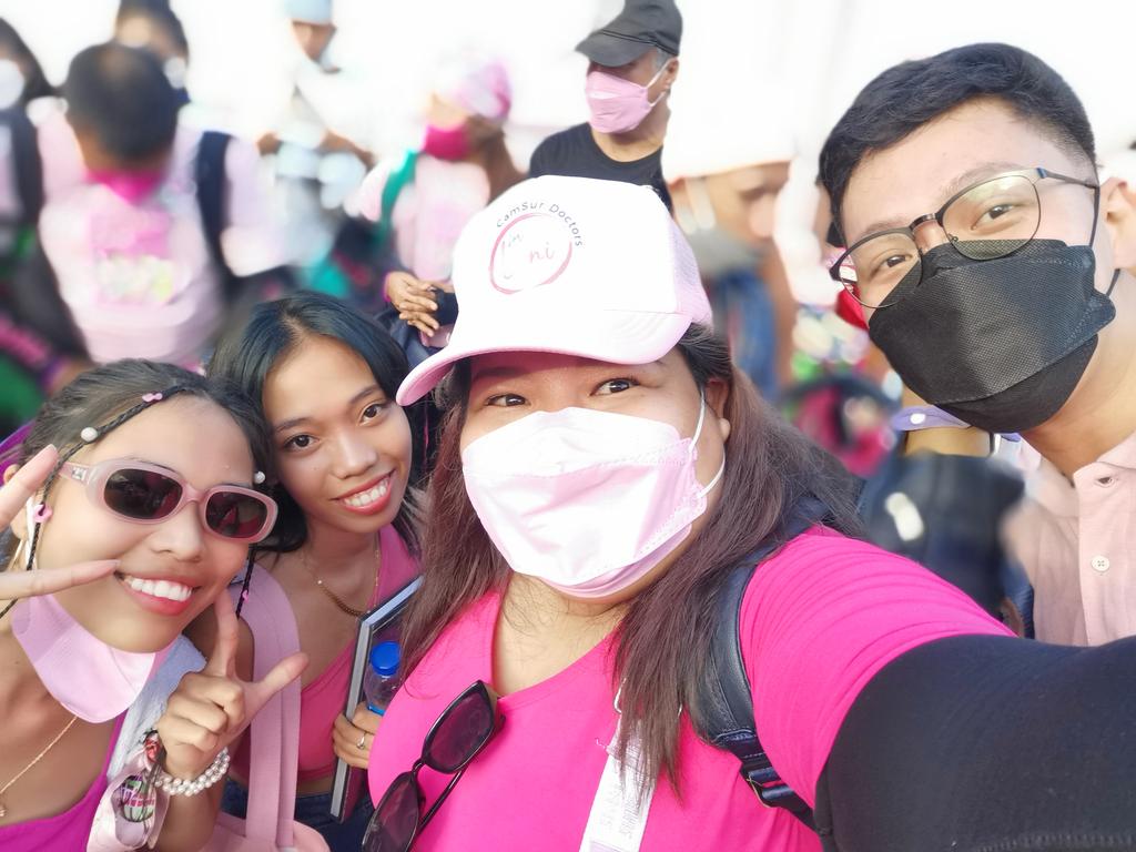 ruthypie_'s tweet photo. sOoooo happy to meet a lot of kpopstans at the naga rally today.. 

#multistansforleni #KPopStans4LeniKiko #KPOPstans4leni #KpopStansForLeni #army #engene #nctzen #carat #moa #bts #seventeen #enhypen #txt #exo #nct #exolsforleni #armysforleni #caratsforleni #engenesforleni https://t.co/TFICJHyIG6