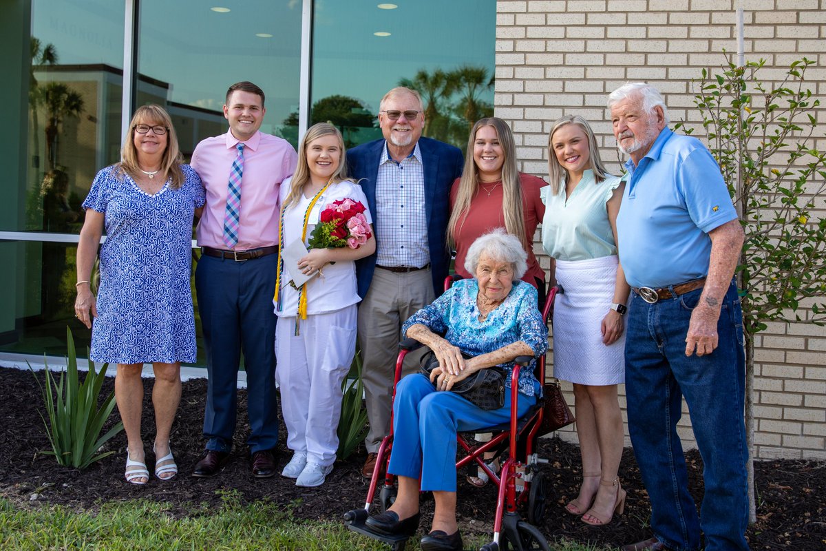 LSSCedu's tweet image. Congratulations to each of our nursing students who are going to make their mark in the medical world. We had an amazing evening last night celebrating you! 🩺✨