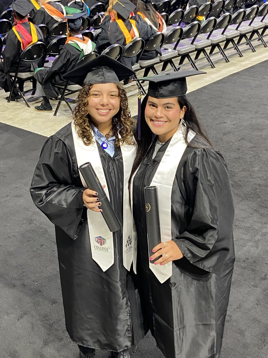 NorthRaiderSB_'s tweet photo. Congratulations to @_ariella06 &amp; Tori Espinoza for graduation today from STC with their Associates Degree! We are extremely proud of these two!     🎓🎉💗🥎 #SENIORS #WTG @PSJANORTHECHS @North_Raiders_A @PSJAAthletics https://t.co/5WfxYHmuq2