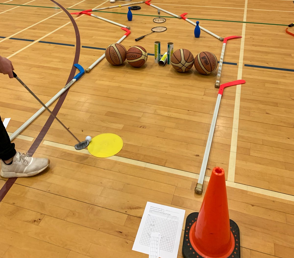 Highlight of the week was teaching this mini putt lesson! Lots of creativity from the students throughout the design and building process. 

Assignment sheet and instructions provided in the link - docs.google.com/presentation/d…