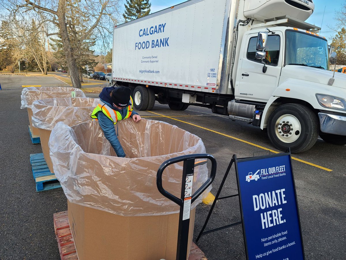 AMAcommunity's tweet photo. Are you signed up for tomorrow's #AMAshred event in Calgary? There's still space available! #yyc
These are free member events, but we encourage donations for the @CalgaryFoodBank.
Event sign up: https://t.co/EpaYuGpjM7
Food Bank May wish list: https://t.co/CRcrfM1Nks https://t.co/E96z7jXMMZ