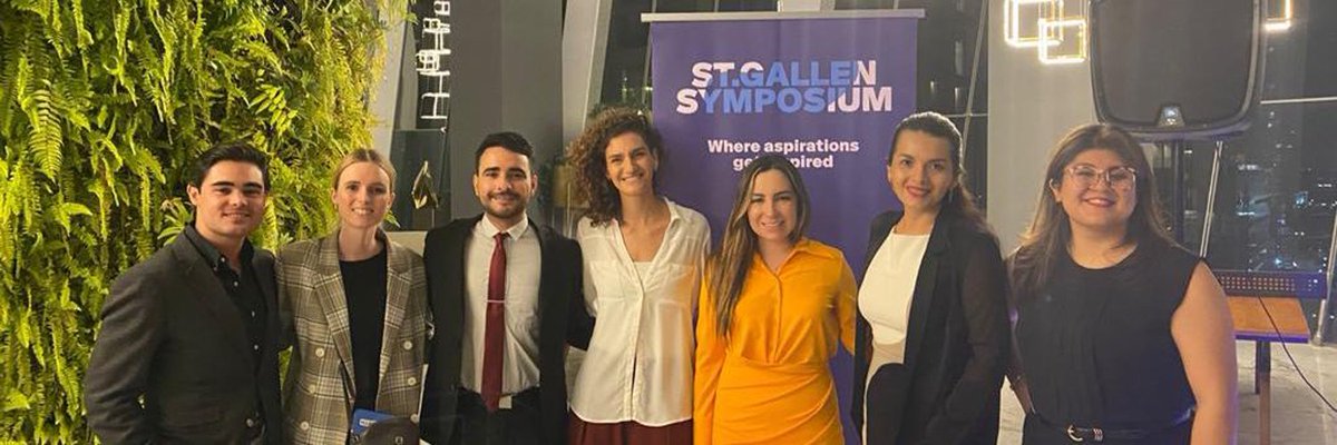 TradeTankMx's tweet photo. 🎉 Desde #TradeTankMx, felicitamos a nuestra asociada @renata_zilli por haber sido seleccionada en el @SG__Symposium y por su participación destacada en las actividades de esta semana del Foro. 

¡Muchas Felicidades!👏👏👏👏 https://t.co/7AOfDJjwMs