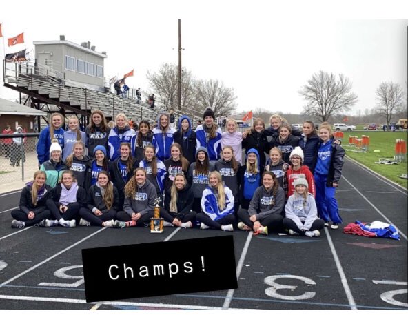 MonteSchoolsIA's tweet photo. Congrats to our boys & girls track teams on their successful evening @ Iowa Valley. The boys finished 3rd & just 6 points out of first. The girls took first place overall. Great way to head into the final week of the regular season. Good luck to both teams on Monday! #theMonteway https://t.co/CDi3PtVWas