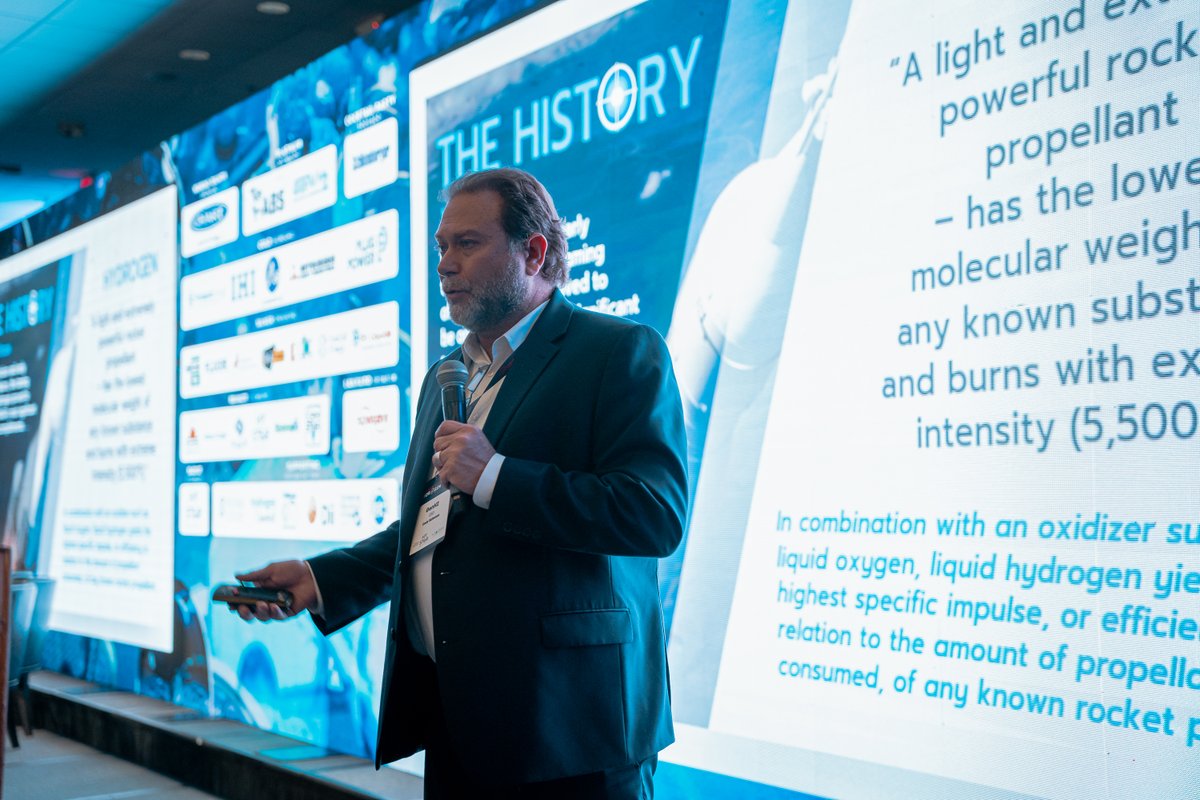 codybateman's tweet photo. We are 3 days away from this year's @ACTExpo and I can't wait! Make sure you checkout, The Hydrogen Workshop on Monday at 1pm where I'll be speaking alongside fellow industry experts on the important role #hydrogen will play in our new clean energy economy.

#ACTExpo #GenH2 https://t.co/VX5q9Oyjaa