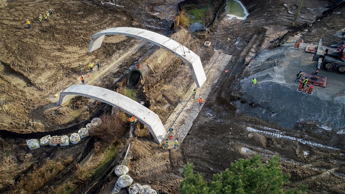 KAPPinfra's tweet photo. We've been building the I-33 in Pickering, we had 4 culverts to construct among the other roadwork, watermain & sewer installation, and landscaping work. The project should be complete by the Fall of 2023. Thanks to our partner @DECASTLtd. #HeavyMachinery #Decast https://t.co/OArVbCBrgW