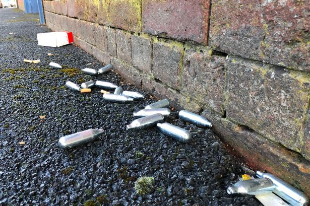 NoContextBrits's tweet photo. No one:

Every street in Britain: https://t.co/rxPDPRBi2A
