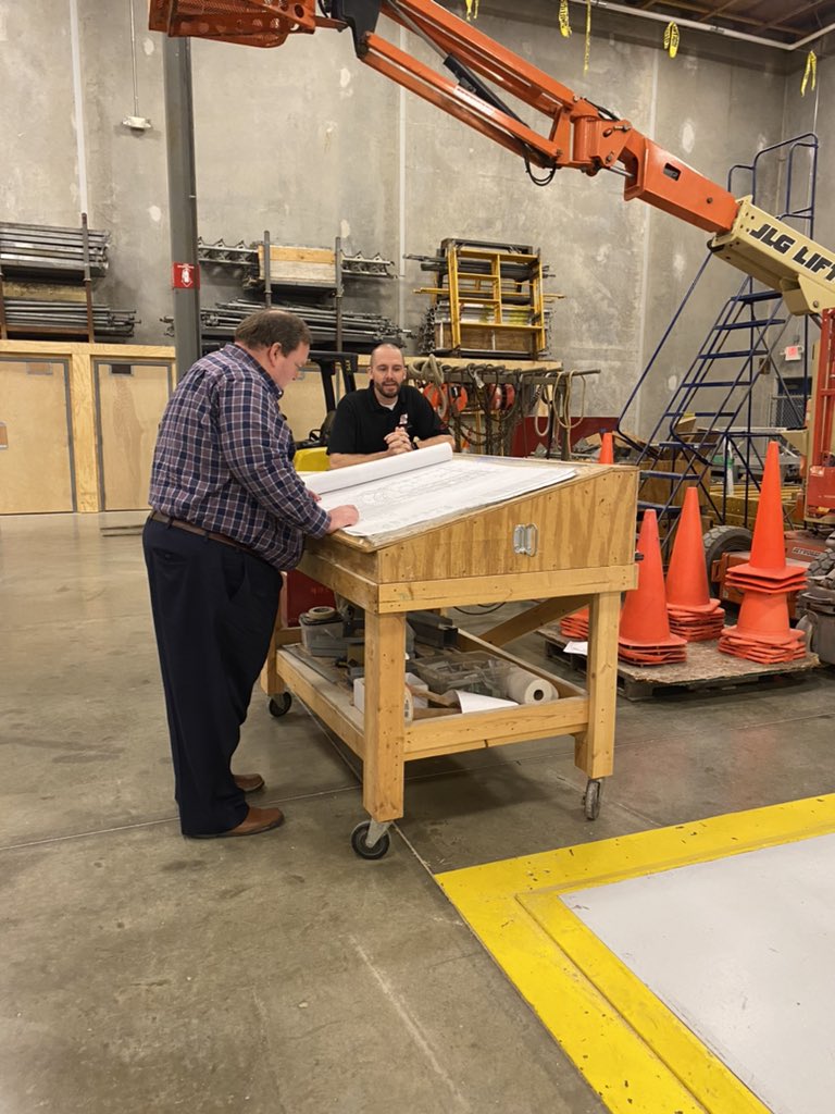 OhioJFS's tweet photo. ODJFS Director Matt Damschroder is in Toledo this morning touring the Northwest Ohio Carpenters’Training Center! #indemandjobsweek #apprenticeohio https://t.co/RwWH4YjlJq