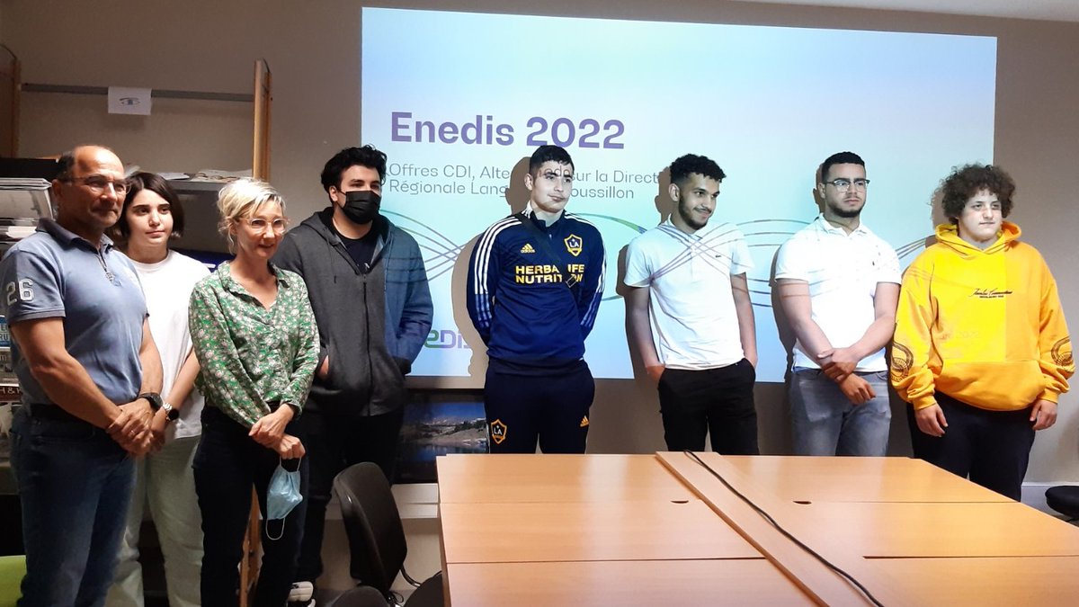 enedisOccitanie's tweet photo. Les jeunes accompagnés par la @MLIBeziers découvrent les missions et métiers d'@enedis. De nombreuses opportunités pour rejoindre nos équipes en région avec 67 offres d'emploi en CDI ou alternance 😉 https://t.co/xB9NGHhrQ0
#Gard #Aude #Hérault #PO https://t.co/vbIPy3xvFD