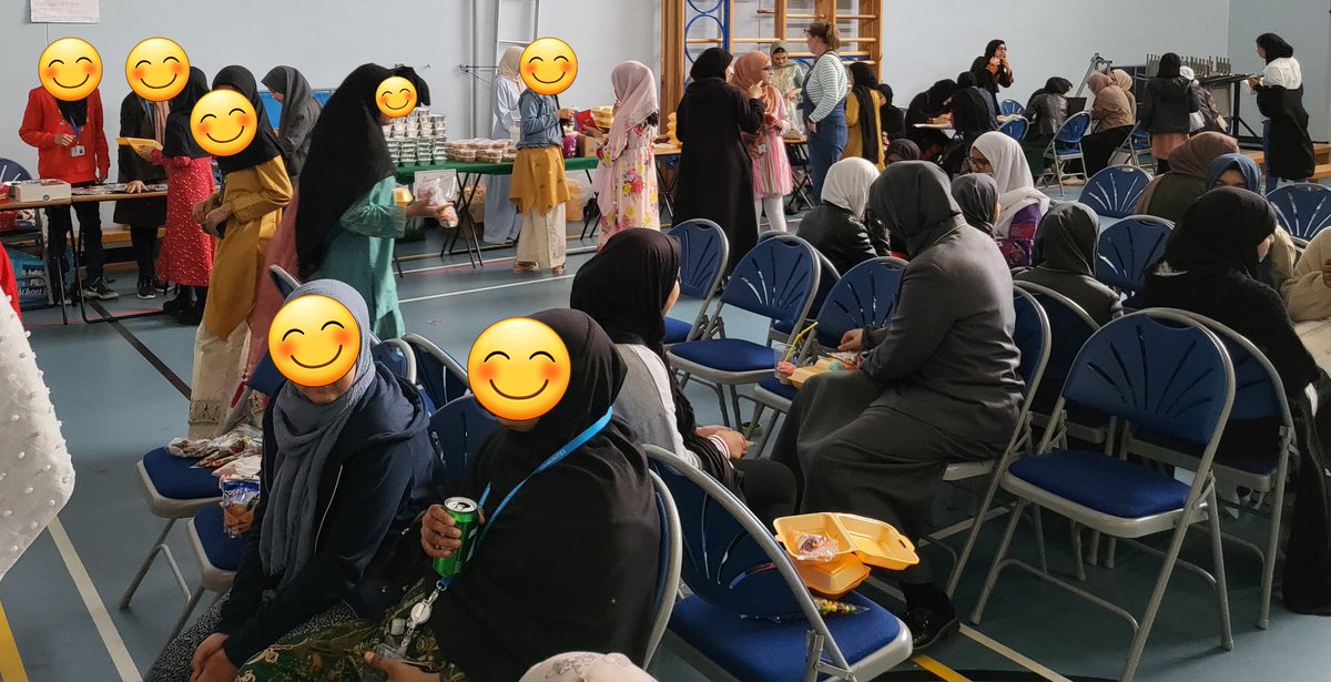 FevershamA's tweet photo. Thanks to @JanaanOfficial, @LubnaFoodsLtd, @ChaChaChai6, Dil Pasand, Mr-Ts Bradford and @MRINKLTD for their generous donations to our Eid fundraiser today. Our combined efforts have raised a phenomenal £4,800!! #EidMubarak2022 #charity #TeamFeversham 💜💜💜👏🏼👏🏼👏🏼 https://t.co/0eYK0yAszE