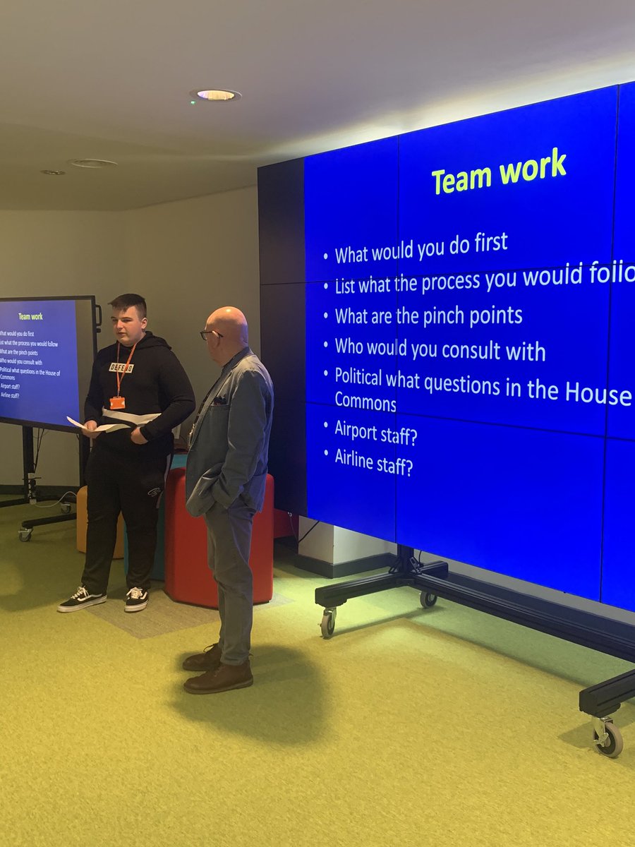 hayley_chami's tweet photo. honoured to have Ian Sherriff BEM @cityplym today, presenting on the work of the PM Dementia Air Transport Group for our #Tourism students, helping them to identify ways to support #inclusive travel in the aviation industry #tourism #aviation #dementia https://t.co/p5OXIYi7wU