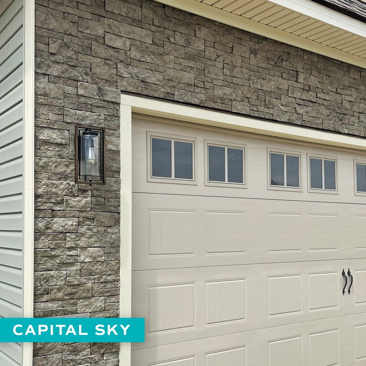 Blending the best of both worlds—traditional and contemporary design—our Capital Sky style complements virtually any home. #TransitionalStyle #ExteriorStoneVeneer #CurbAppeal

Style: Capital Sky
Color: Morning Aspen