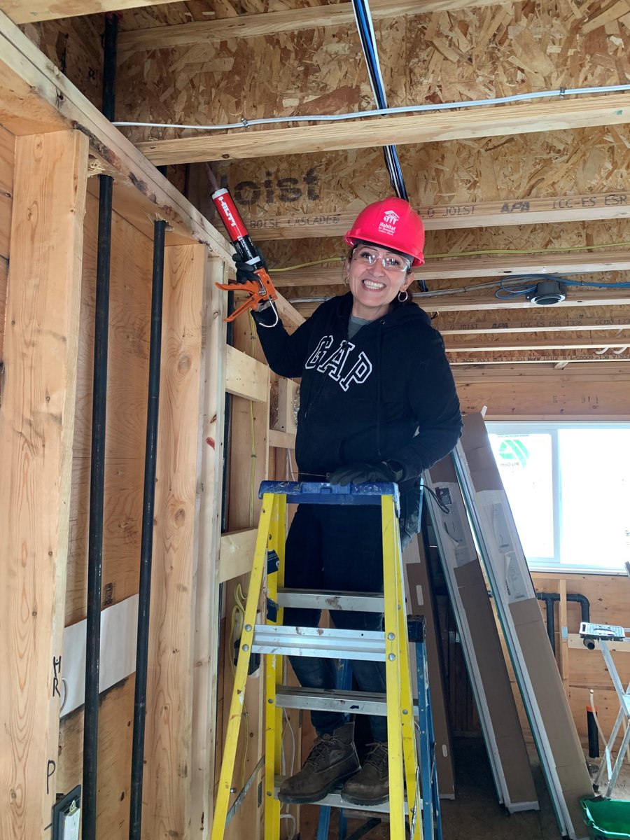 HFHSouthernAB's tweet photo. Thank you to @SchneiderElec for giving funds and volunteering your time with Habitat! #WeBuildHome https://t.co/pV2MlzRd6o