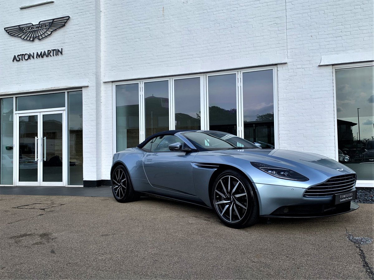 HWM_AstonMartin's tweet photo. Skyfall Silver suits the DB11 Volante so well.

This 2018 example is for sale at £113,495.  It has done 8250 miles

#AstonMartin #Timeless https://t.co/s1abvsHGpf