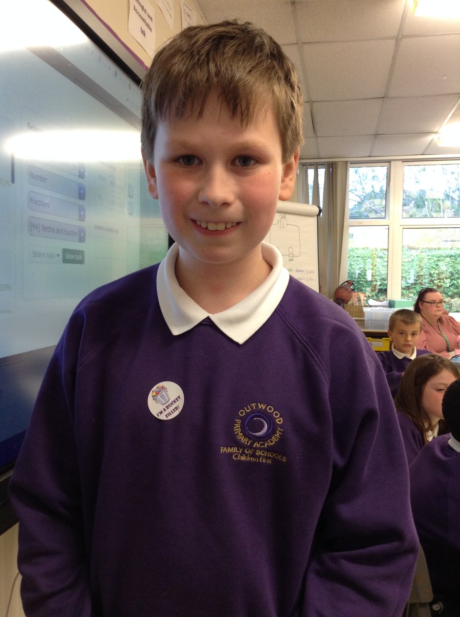 OPA_LL's tweet photo. Even more bucket fillers have been spotted! Nathan from @OPALL_5BN was seen helping his peer who was struggling in maths. He guided them step by step! Jess in @OPALL_5SB21 was also spotted helping those on her table who were finding Science a bit tricky. #OPAWellbeing #RAOK https://t.co/8G7Y1Jbj81