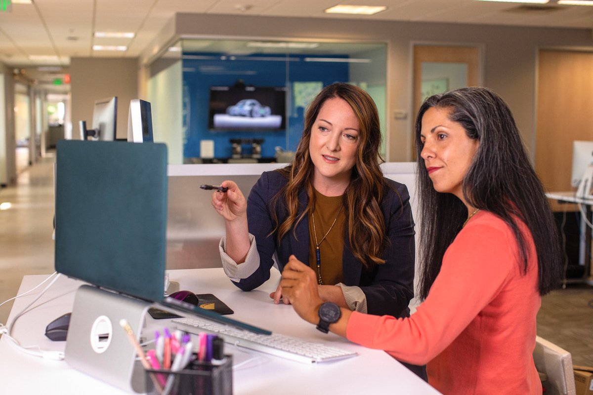 monystok1's tweet photo. We know the tech world is crowded with men. What about all the women who have taken the tech world by storm? Learn about ten famous and influential women and what they have done to change the world of technology. https://t.co/KgXlI6nEHT https://t.co/EJ7H9OPSDv