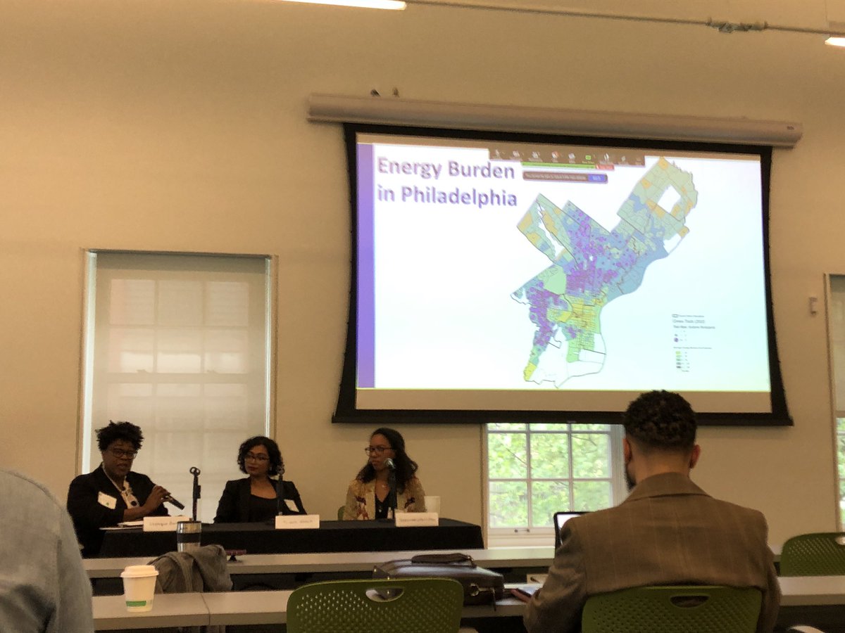 theroadtogreen's tweet photo. Fantastic panel discussion with @philaenergy, @PhillyGreenCap &amp; @GreenworksPhila on advancing energy equity in Philly by centering #environmentaljustice efforts and using #cleanenergy paired with workforce development as a tool to get there. https://t.co/kSHVfJvPZg