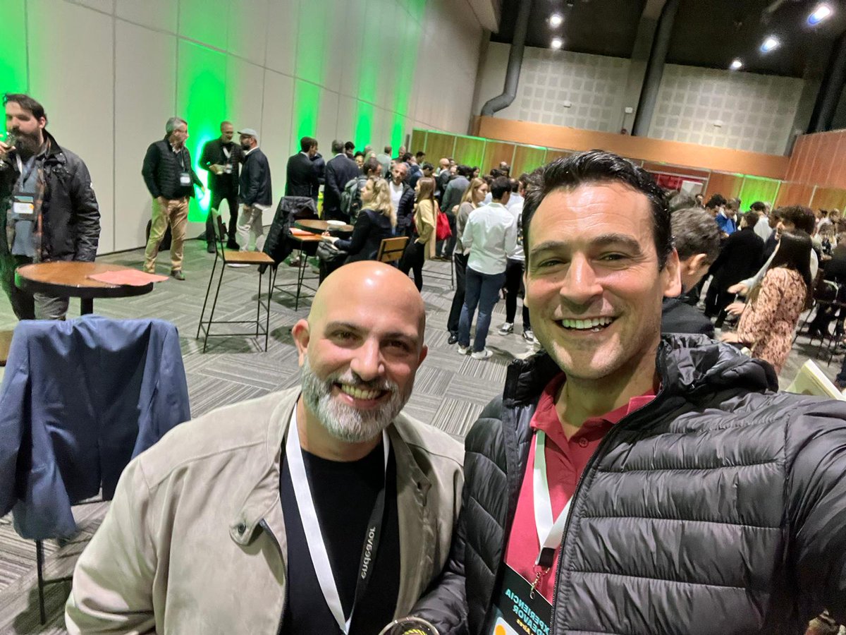 diegofgonza's tweet photo. Felices de haber participado con @MrPink_VC en el evento de @EndeavorArg y habernos reencontrado con amigos, inversores, startups y fundadores! 🚀 @EGMontesano @hernanharo https://t.co/Wlp9UiAVeF