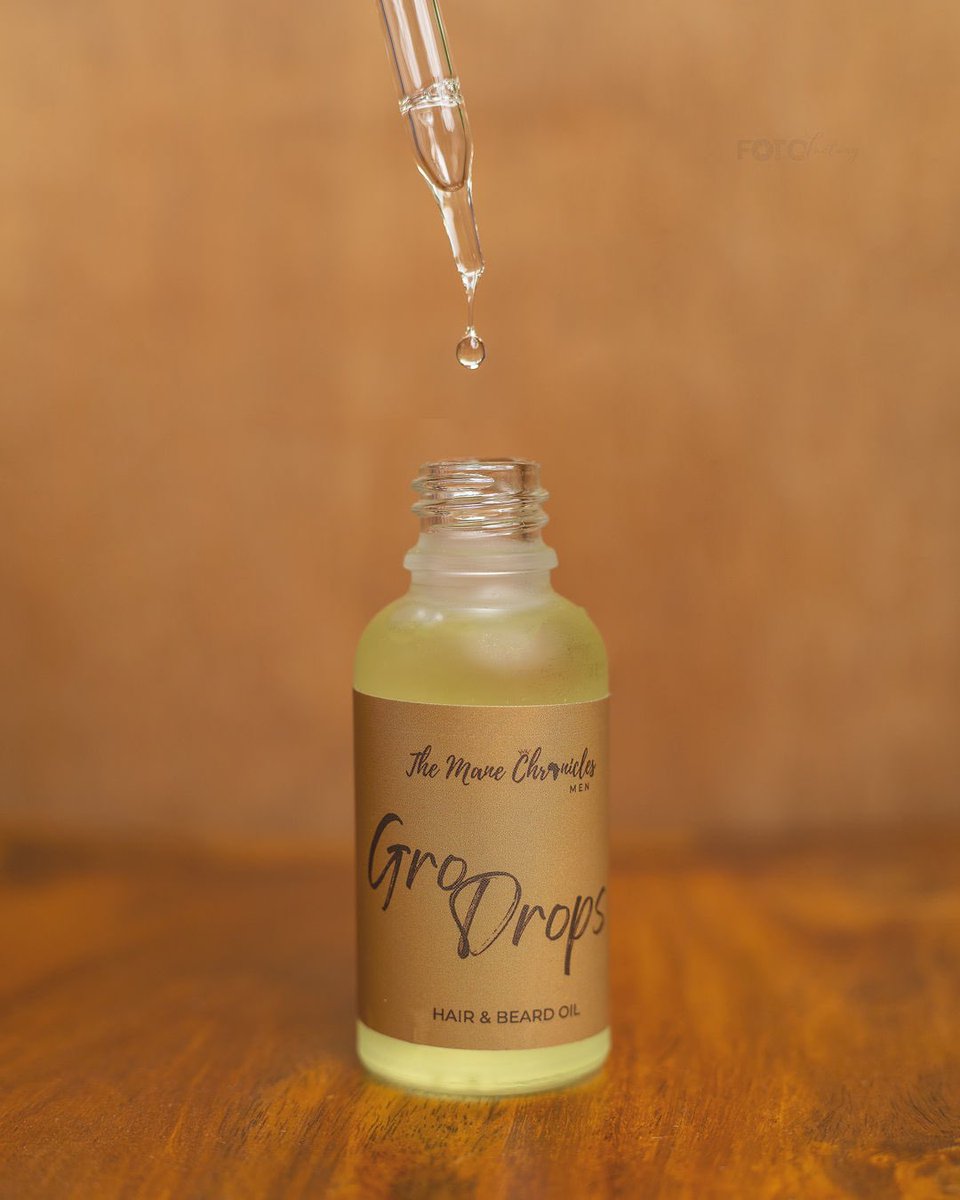 ManeChroniclesM's tweet photo. Ready for the weekend and setting the mood with Gro Drops! #TGIF

Gro Drops is a multipurpose oil curated with a blend of organic ingredients and vitamins to deliver effective nourishment to strands/beards whilst protecting the scalp.

Send us a DM to get yours!
Price - Le150,000 https://t.co/8NMb6X8kRV