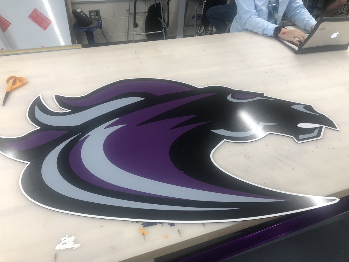 WKPackPrinting's tweet photo. Wrapping up the year!  Lots still to do but a couple of thing going out today!@WKPackPrinting @PalmettoCombine @SCHSL @RidgeViewF_Ball https://t.co/y6ArlxTp6b
