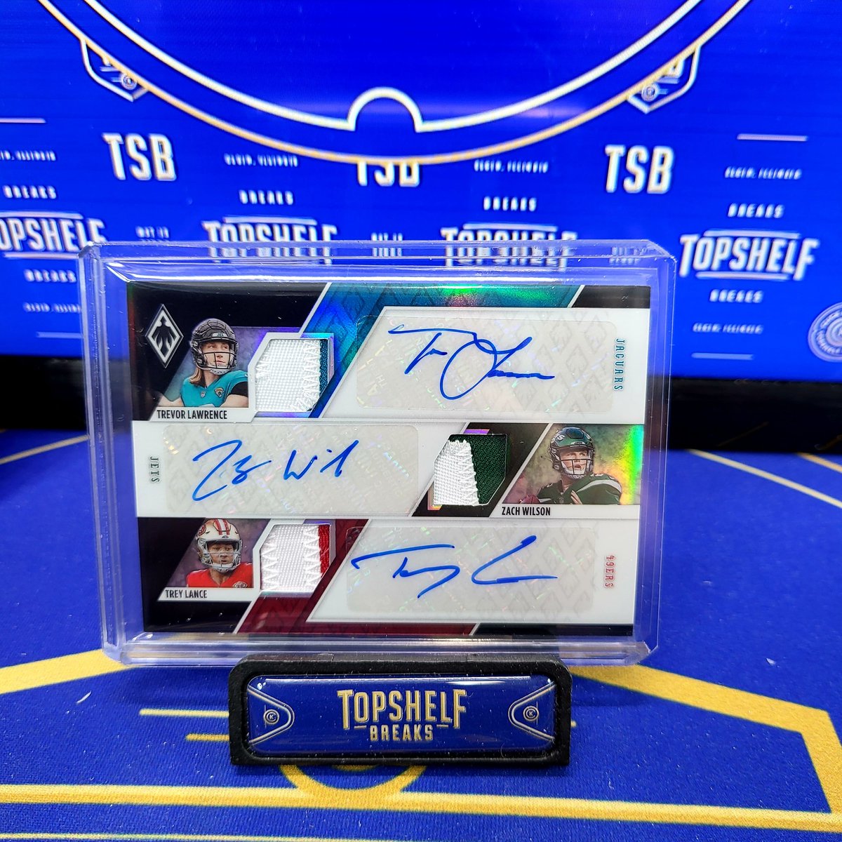 TopShelfBreaks's tweet photo. now these are monstery things from our @PaniniAmerica half case Phoenix! last pack magic! #ClickIt2HitIt https://t.co/vcL2ACED6R