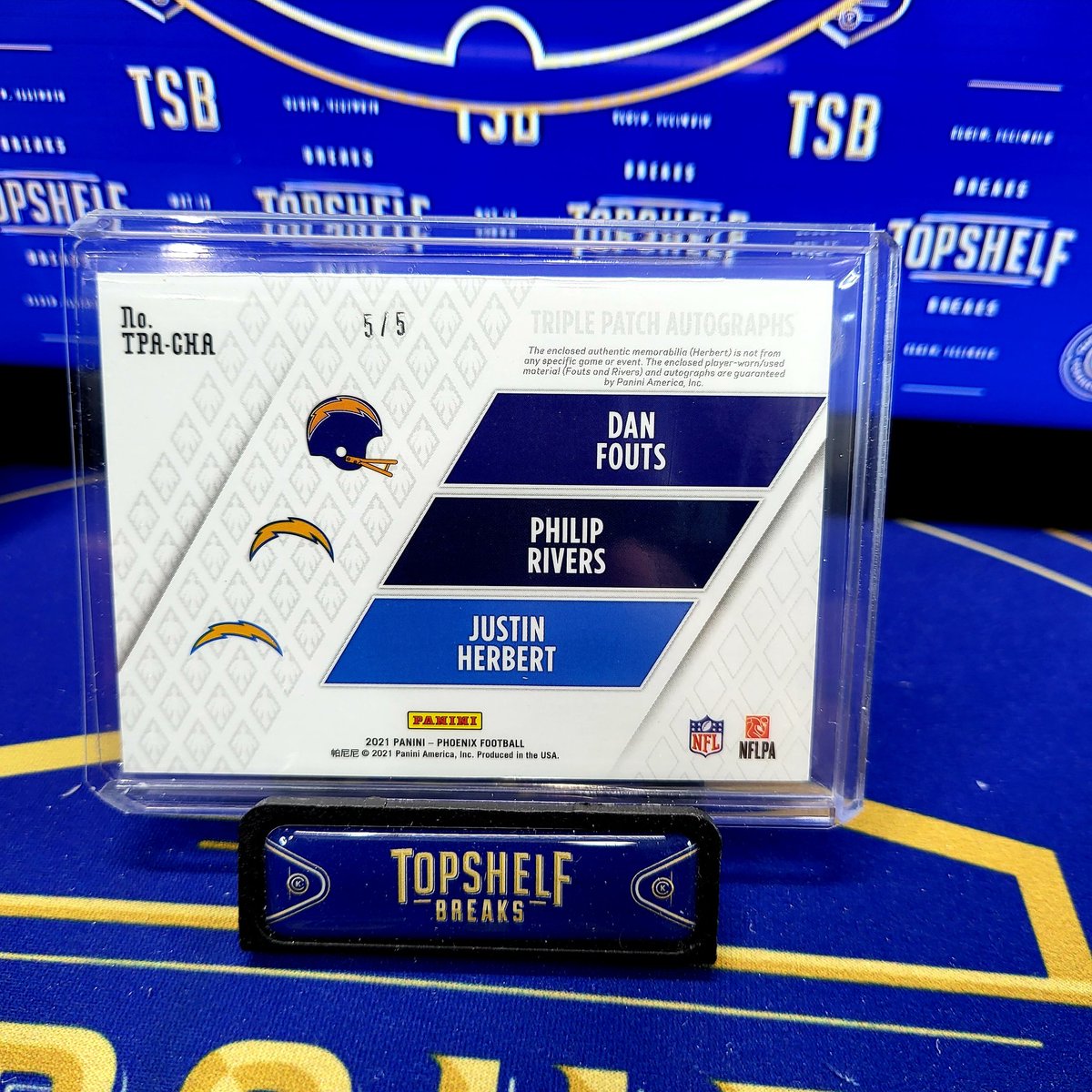 TopShelfBreaks's tweet photo. now these are monstery things from our @PaniniAmerica half case Phoenix! last pack magic! #ClickIt2HitIt https://t.co/vcL2ACED6R