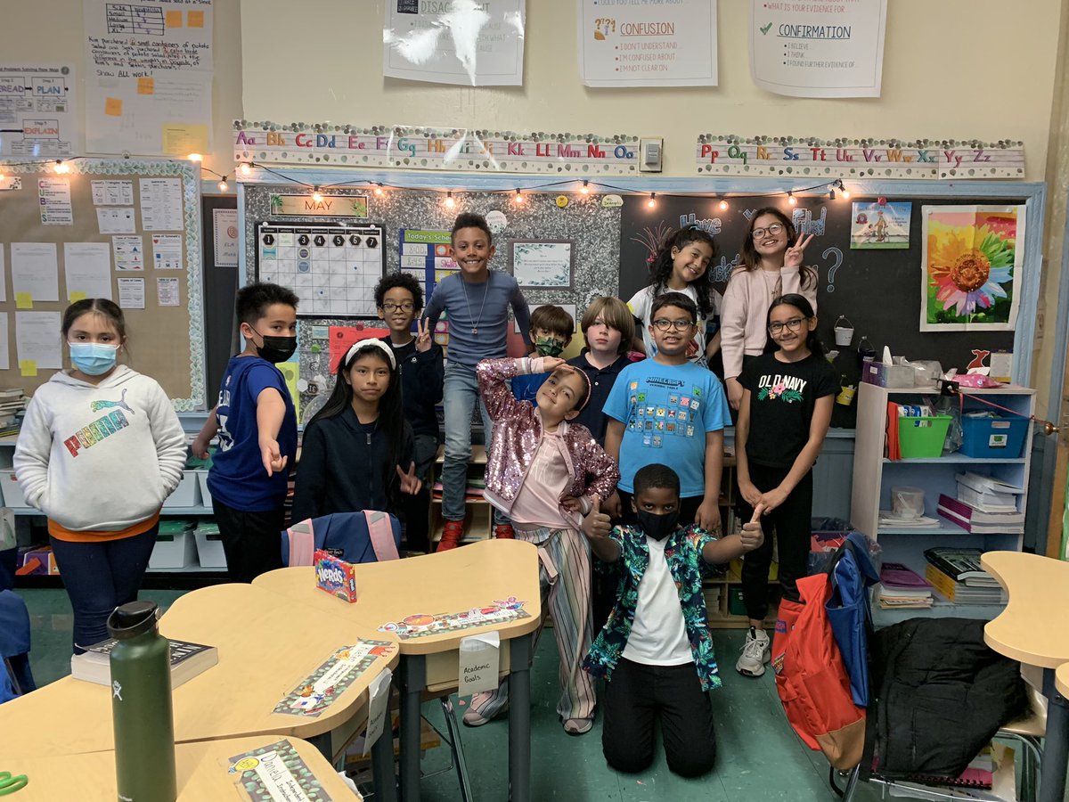 Wishing all of the women in our life a very Happy Mothers Day weekend !! 🤍 #DressDownDay 🙃 <a href="/PS66JKO/">JKO Elementary</a> @District27NYC