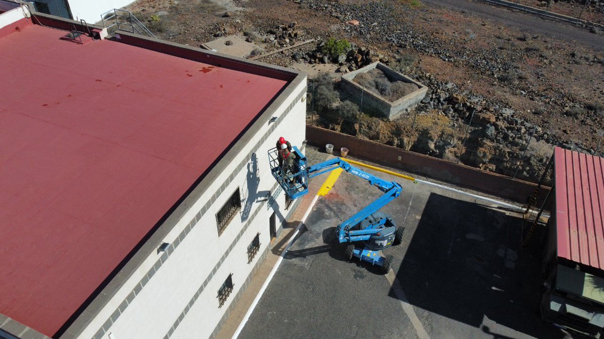 IGE_ET's tweet photo. Del 3 al 6 de #mayo en la Base General Alemán Ramírez, sita en las Palmas de Gran Canaria, la #SUIGECAN está realizando un curso de operador de Plataforma Elevadora Móvil de Personal. La formación #PRL en trabajos en altura salva #vidas. #ExcelenciaProfesional https://t.co/tzylLneXdF