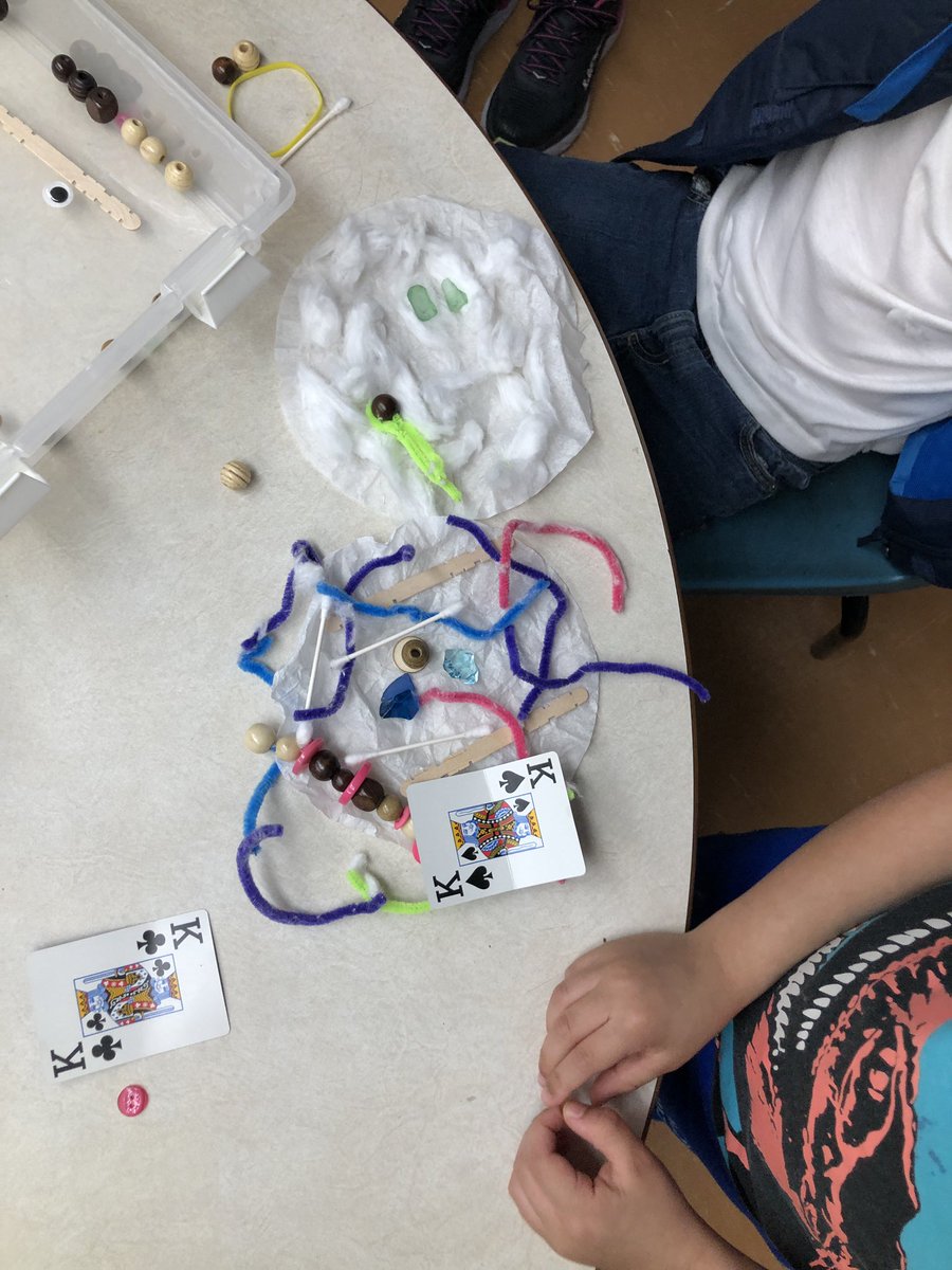 mwyllie2's tweet photo. Story workshop! Nothing brings out oral language and excitement more than this! @ChebuctoH @MissKRobinson @HrceLiteracy https://t.co/NLKVJ1CSzO
