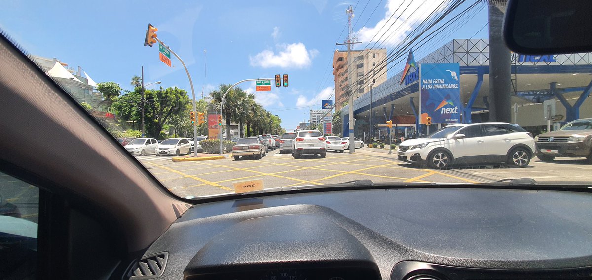Que lindo cuando compartes intersección con gente civilizada