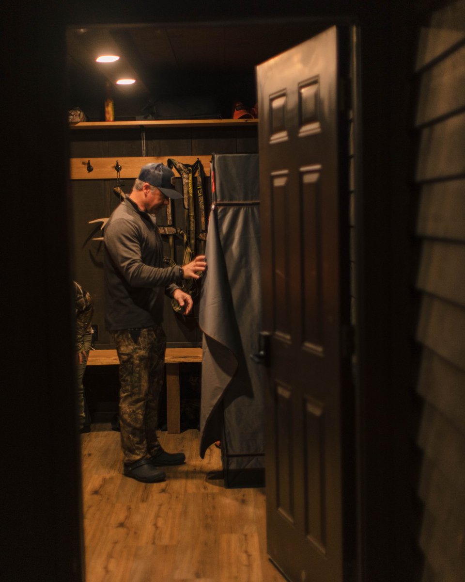 Next-level gear storage featuring The Locker! We all could use a hunting room like that, Gregg Ritz!
.
.
 #scentoffgameon #scentcrusher #hunting #gonehunting #huntingislife #hunttoeat  #scentcontrol #huntinggear #springhunting #turkeyhunting
 
bit.ly/Scent_Crusher