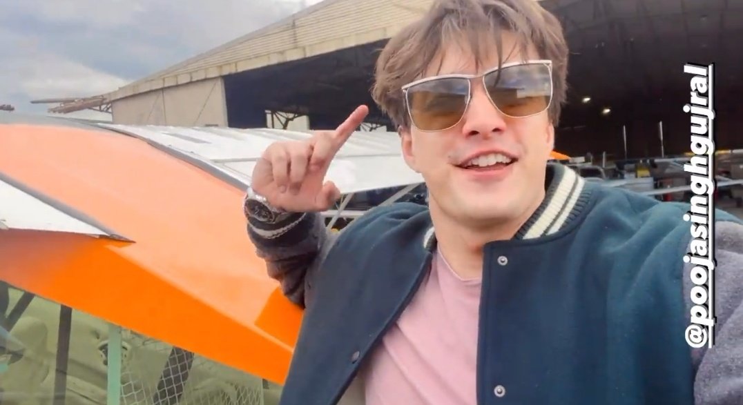 4M FAMILY OF MOHSIN 
4M FAMILY OF MOHSIN 
4M FAMILY OF MOHSIN 
#MohsinKhanHits4M