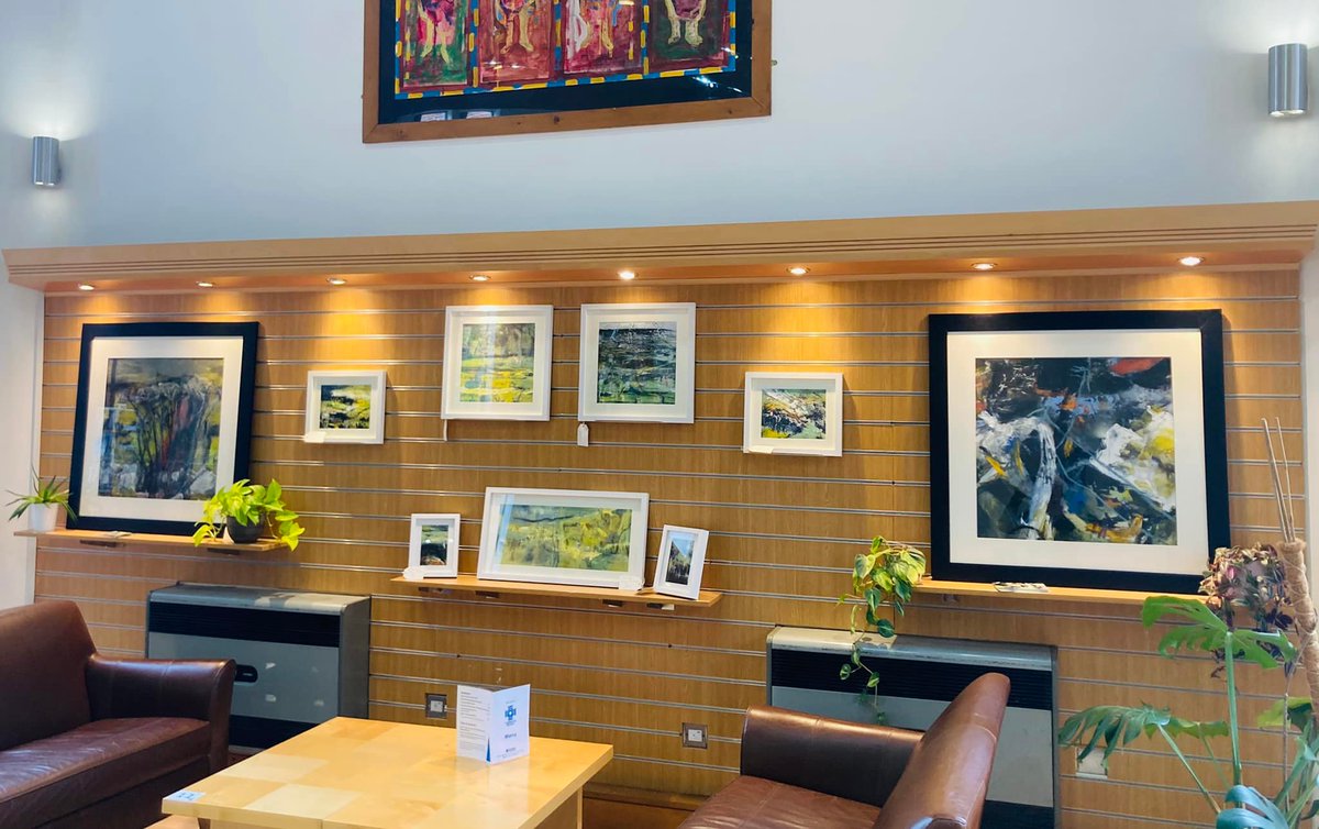 WakeCathedral's tweet photo. We are delighted to be showcasing the artwork of Louise Barrett in #CathedralKitchen over the next two months, some stunning landscapes to view whilst enjoying your coffee and cake on your next visit! π¨
Find out more: https://t.co/5K79z7AXN0 https://t.co/HxVuICwxfm