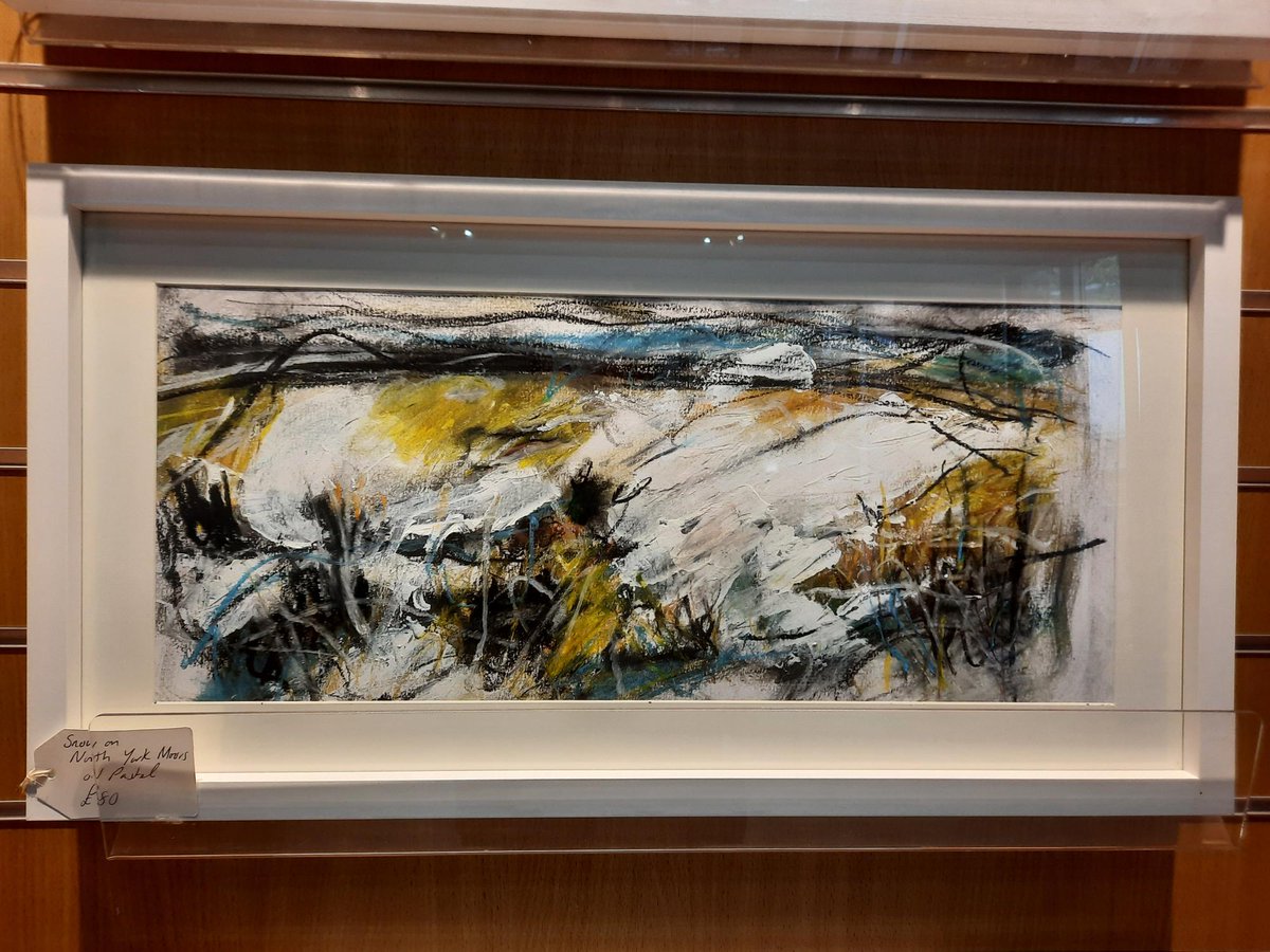 WakeCathedral's tweet photo. We are delighted to be showcasing the artwork of Louise Barrett in #CathedralKitchen over the next two months, some stunning landscapes to view whilst enjoying your coffee and cake on your next visit! π¨
Find out more: https://t.co/5K79z7AXN0 https://t.co/HxVuICwxfm