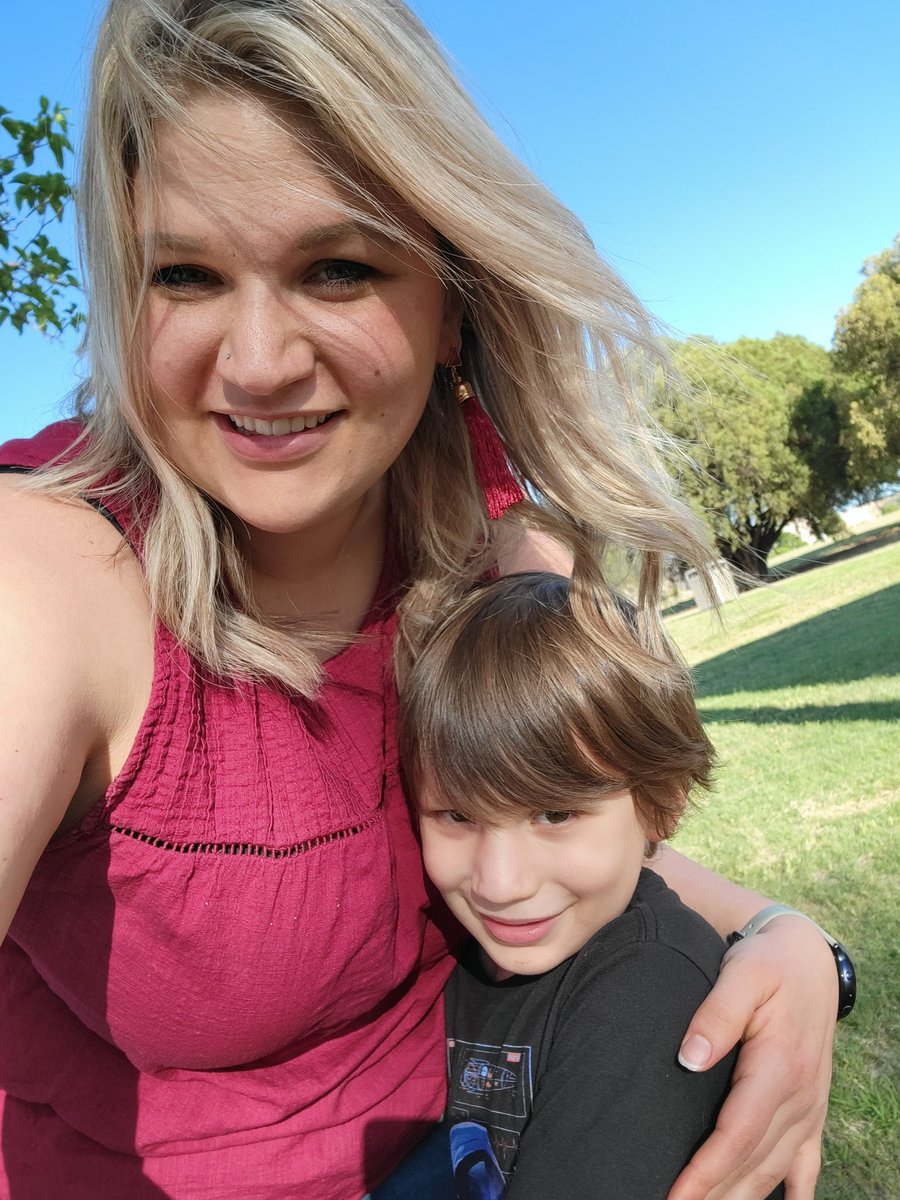 Mrs_BBennett25's tweet photo. Walks with the family #fowlerbingo @SassySimm @Alex2Inspire https://t.co/CVxc7sTPDC