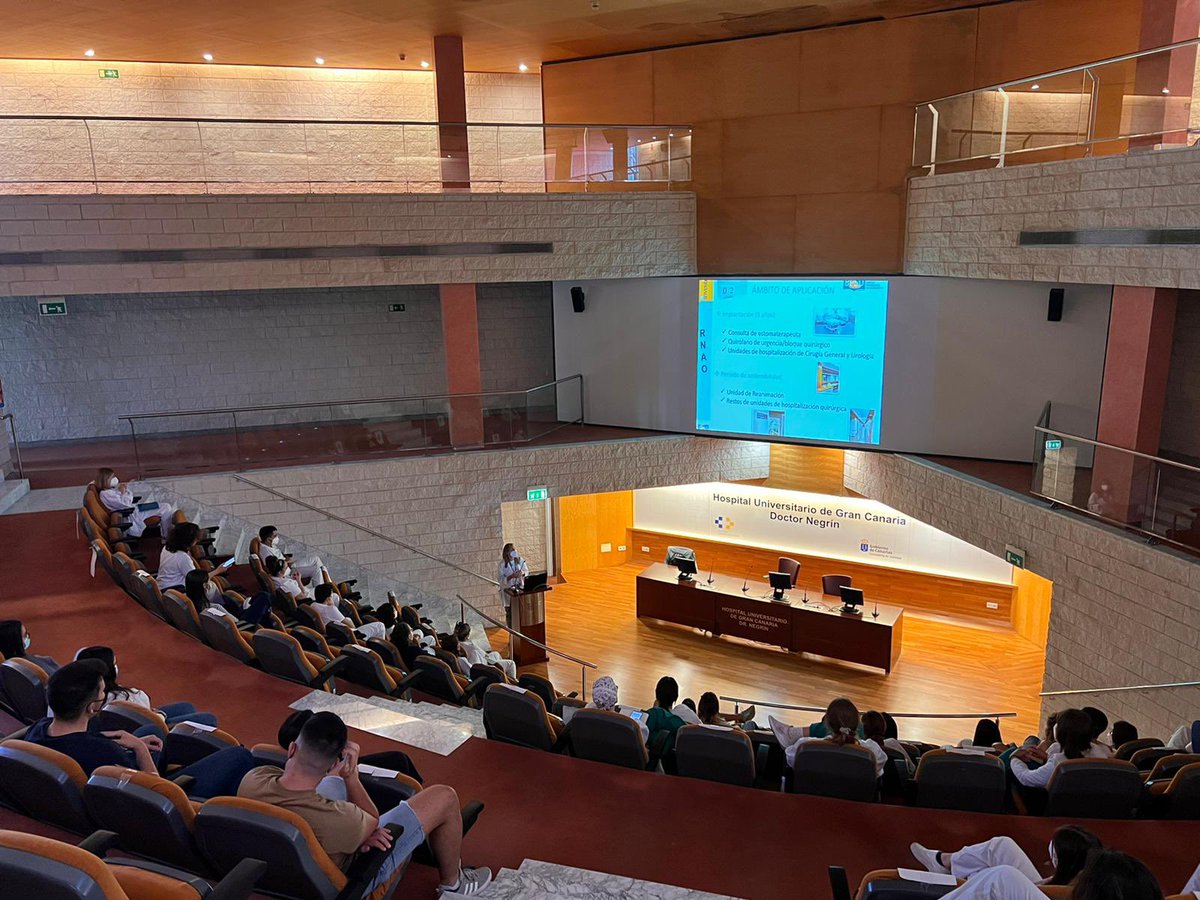 LeticiaBenitezS's tweet photo. Otra semana de formación que concluye en #NegrinInnova Seguimos trabajando para lograr la excelencia en los cuidados de enfermería @BpsoCanarias @RNAO https://t.co/53fEGMvD1Z