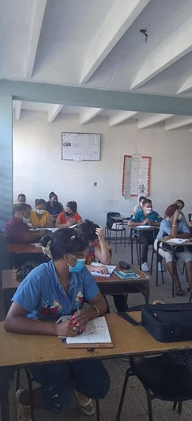 EnmaEsbu's tweet photo. Superación política para directores y estructura municipal, desarrollada en nuestra institución educativa.
" La fortaleza ideológica de un hombre es su mayor y mejor escudo político." https://t.co/vZFT4suHpn