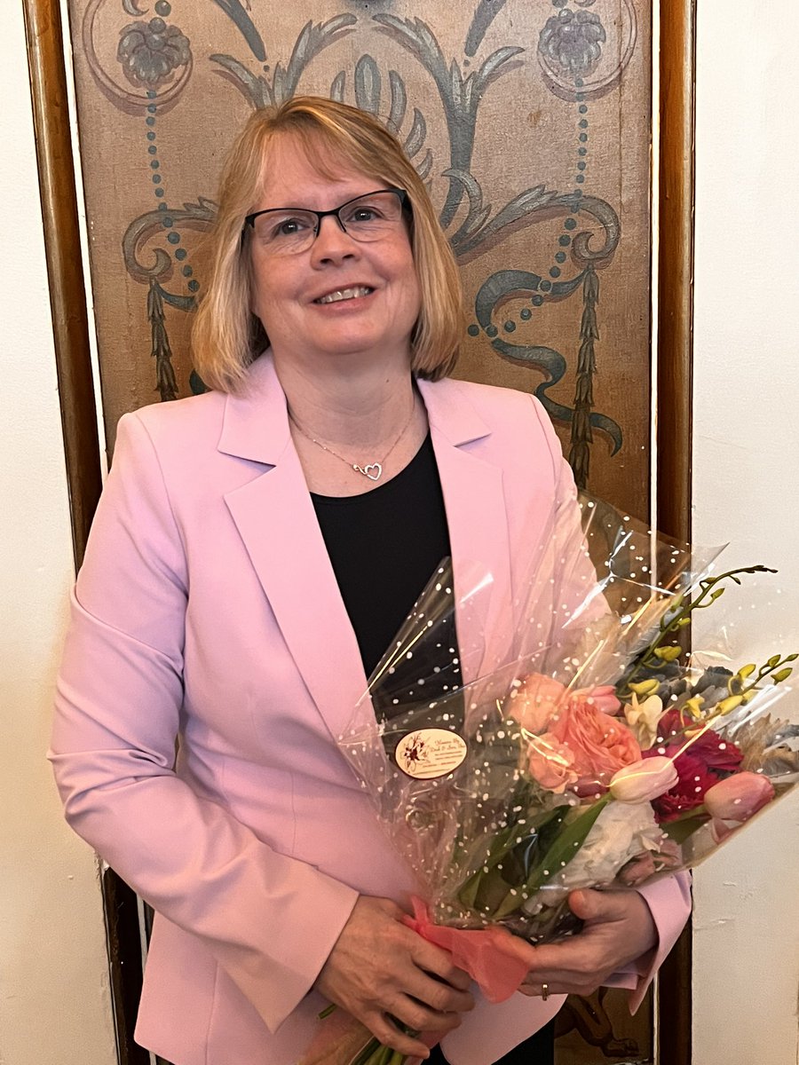 Wilcox_AP's tweet photo. Congratulations to Mrs. Wells! She is truly a CLASS Act Scholar!! https://t.co/qGpPP4w663
