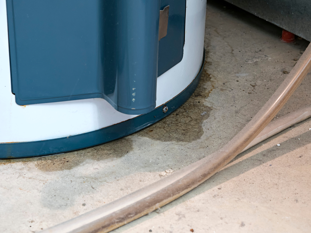 If your water heater is broken and leaking, here are some immediate steps you can take while waiting for one of our master plumbers to permanently repair the problem: bit.ly/3kKO4lF 👨‍🔧

#waterheater #plumber #plumbing #plumbingtips #sykesvillemd #carrollcountymd