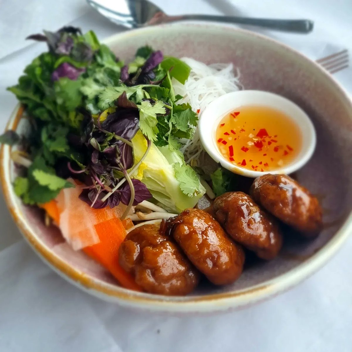 sheffcol's tweet photo. We've been to @TheSilverPlate_ to try two of our students' winning dishes from the @ZestQuestAsia competition which are currently featured on their lunch menu. 🍜

They were every bit as exceptional as they look on the photos! https://t.co/RJBPGtYSyr