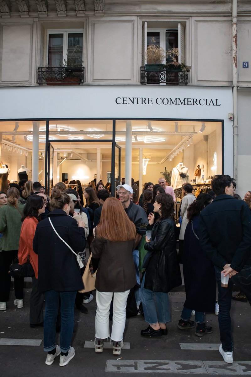 CC_Paris's tweet photo. Throwback to a great launch party!
Thank you all for joining us during this so special night! Step by our shop 9 rue Madame to browse the exclusive selection from Umlaut, Tsenkoff & Shoe.Shoe until May 12th only!
#popup #umlaut #tsenkoff #shoeshoe #centrecommercial https://t.co/3iUtwxrcT2