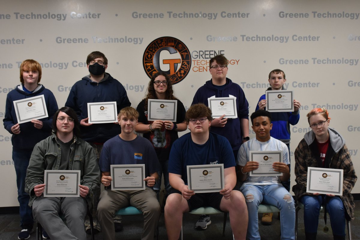 GreeneTechCtr's tweet photo. Beginning GTC MOST IMPROVED students! #Grinding #Watchem #GetOUToftheirWAY @GreenevilleCity @GreeneCoSch @GreeneIndustry https://t.co/HPX5ivjOkR